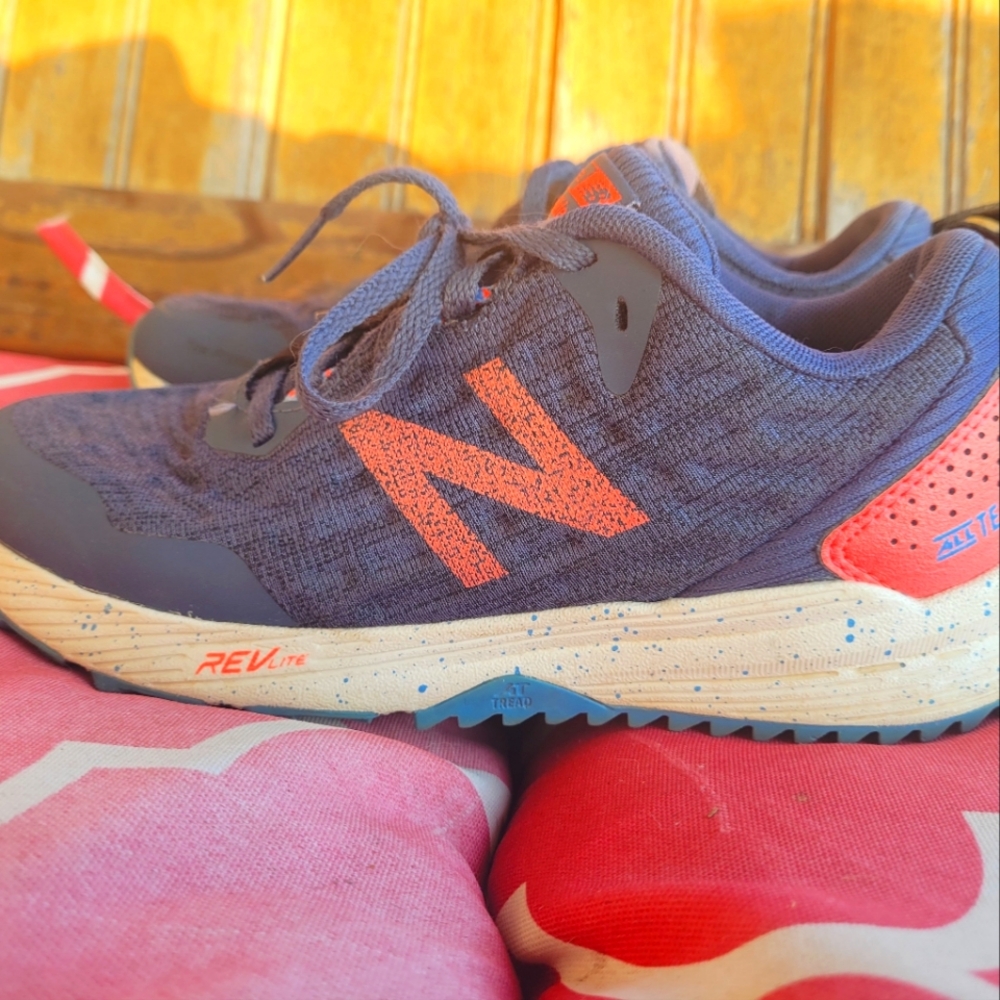 New balance shoes